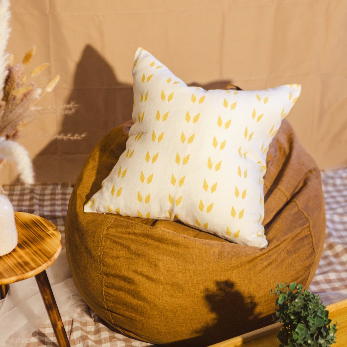 Terra Pure Linen Throw Pillow Cover — White & Mustard