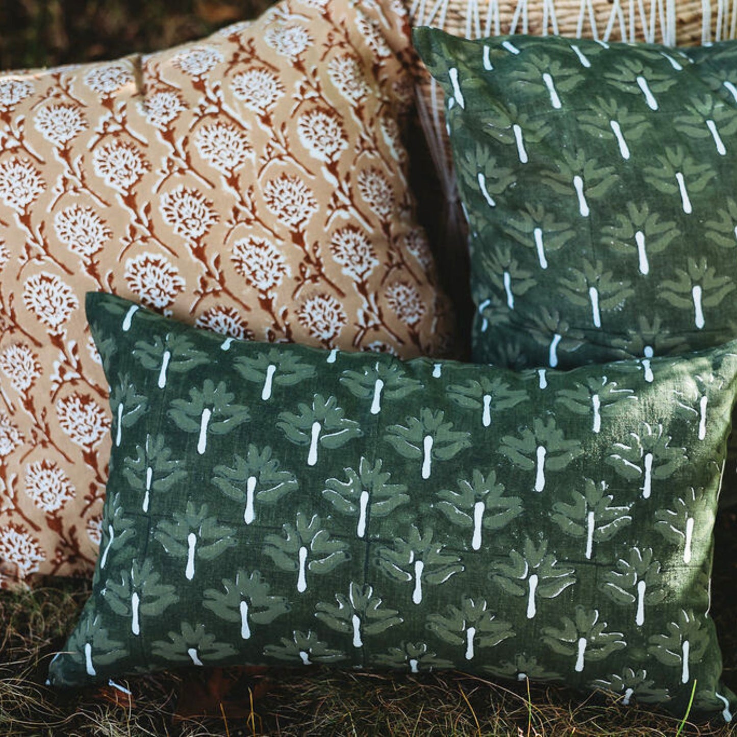 Zeenat Linen Lumbar Pillow Cover — Chive